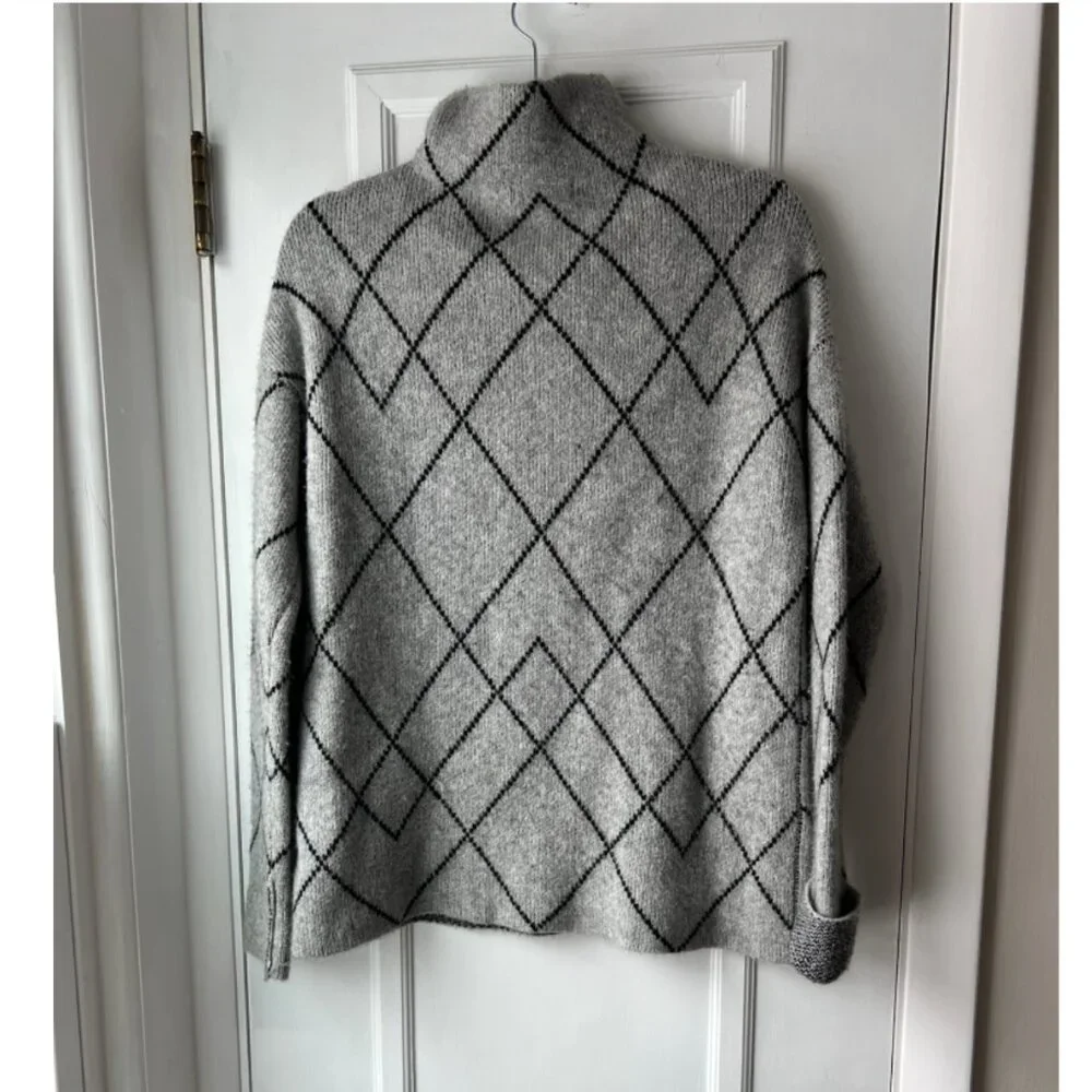 Christian Siriano Funnel Neck Sweater - Picture 2 of 6